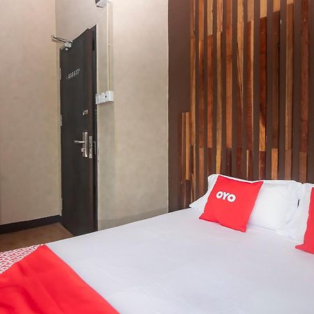 Oyo 90094 Hi Inn 3 Sibu Exterior foto