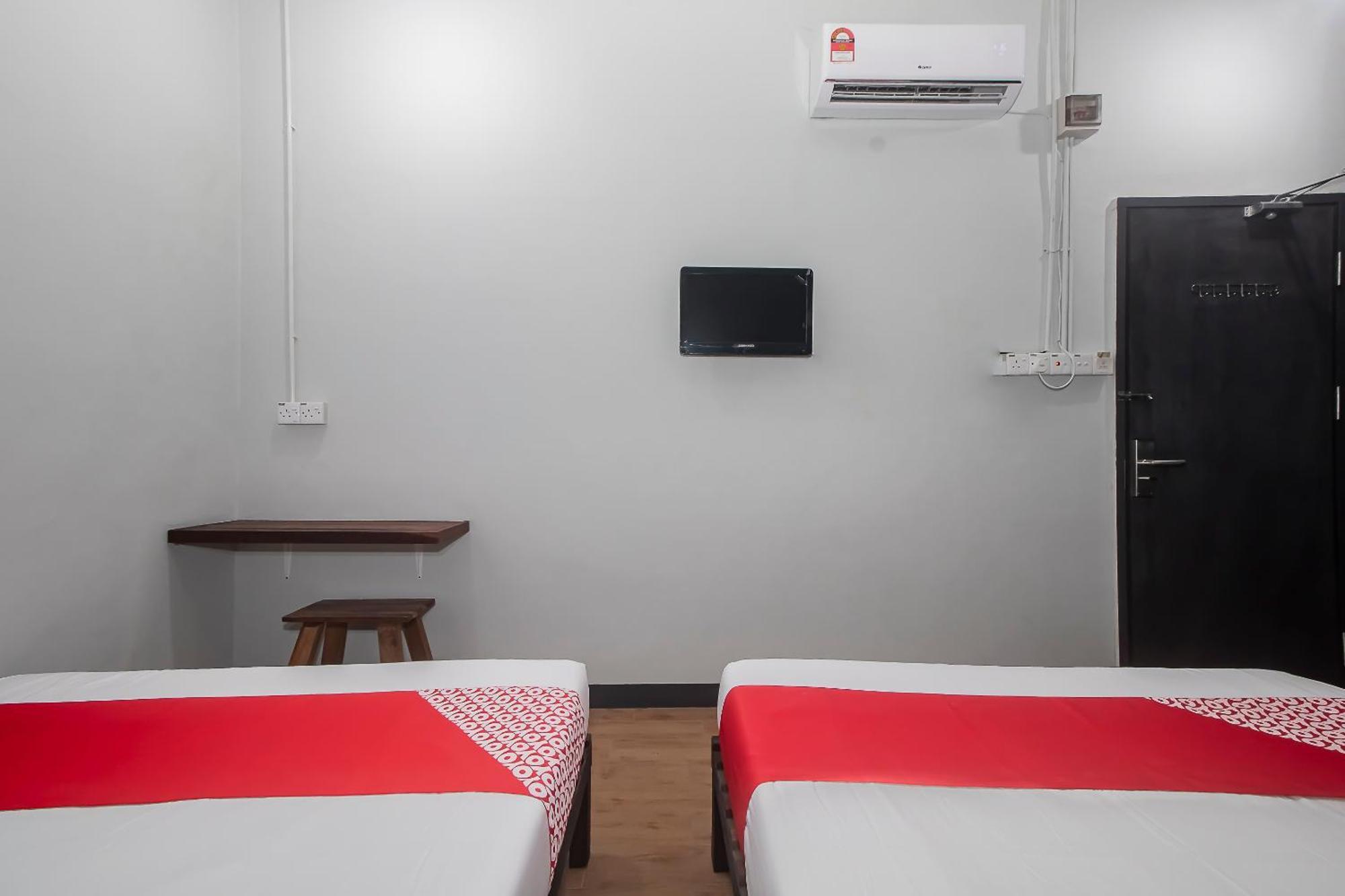 Oyo 90094 Hi Inn 3 Sibu Exterior foto